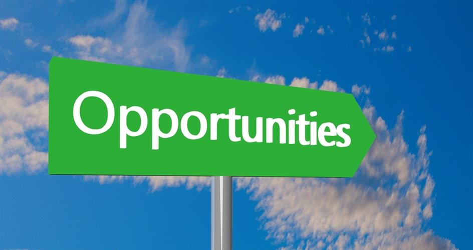 944500c725EDNthumb33photodune 7613980 Opportunities Ahead S